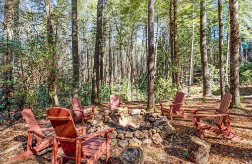 Epworth House | Bear Creek - Fightingtown Creek - Creek Views on Fightingtown Creek, Hot Tub, Game Room, Fireplaces - Epworth, GA