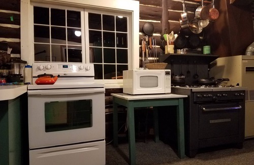 Grayling Cabin | Bear Creek Lodge - Historic Riverfront Lodge on 120 Wooded Acres!