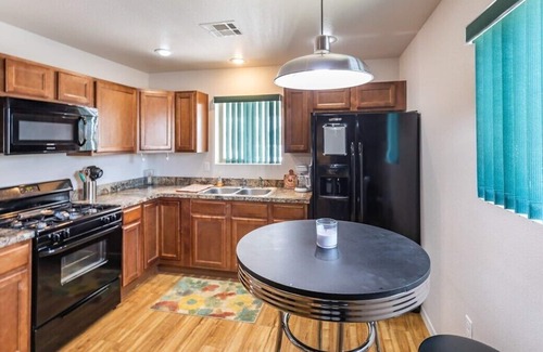 Alamogordo House | Bear Den Retreat Alpha in Alamogordo