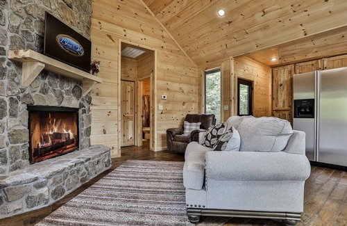 Blue Ridge House | Bear Lake Retreat | Cherry Log, GA