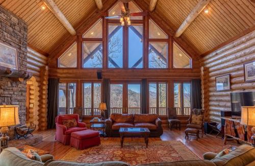 Blowing Rock House | Bear Lodge at Misty Mountain