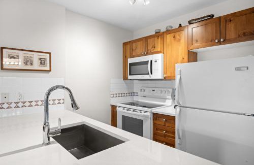 Whistler Village House | Bear Lodge One Bedroom by MVA