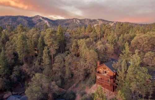 Upper Moonridge House | Bearadise Retreat