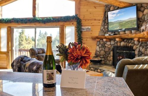 Upper Moonridge House | Bearadise Retreat