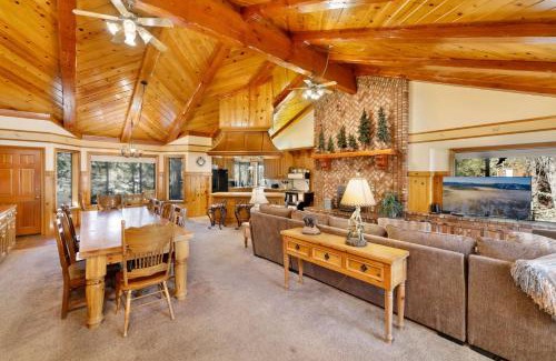 Fox Farm House | Bearfoot Lodge #2030 by Big Bear Vacations