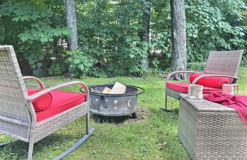 Killington House | Bearmont- Pool, HotTub, FirePit, AC, Gym, Sauna