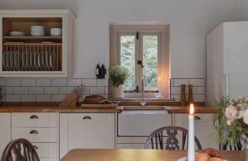 Wood Norton House | Bears Cottage