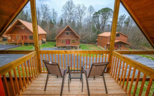 White Oak Lodge Villa | Beary Dreamy
