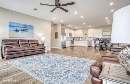 Hot Springs Village Apartment | Beat the Heat on Balboa Unit A