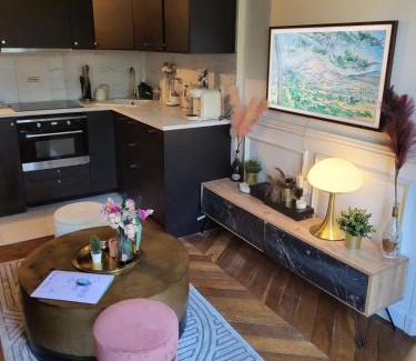 Plaisance Apartment | Beau 2 pièce, tout équipé et calme