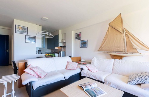 Punta Ala Apartment | Beautiful apartment for 10 guests with WIFI, TV, balcony, pets allowed and parking