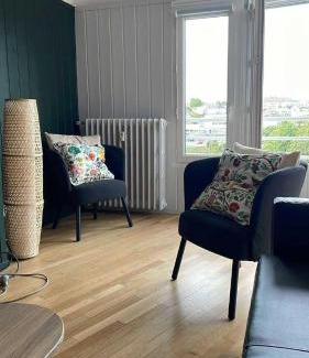 Saint-Lo Apartment | Beau regard