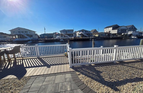 Mystic Island House | Beautifully updated waterfront home great for families & friends +beach badges.