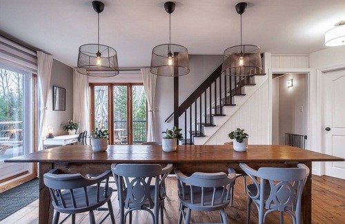 Saint-Faustin-Lac-Carre Ski Chalet | [Beauford] Breathtaking Mountain Getaway