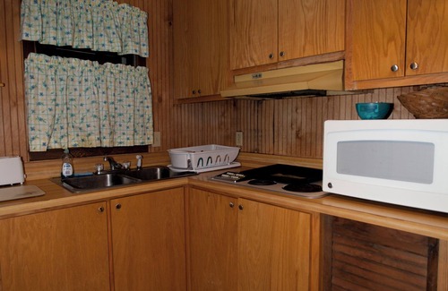 Morehead City House | Beaufort Harbour Suites East Lodge