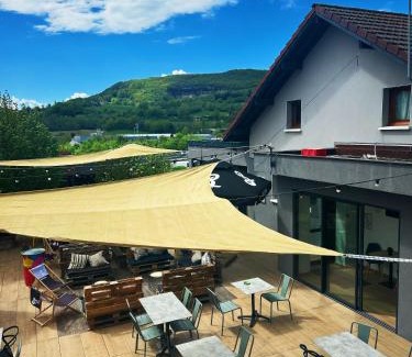 Villy-le-Pelloux Hotel | Beaujour & Bonsoir - Hotel