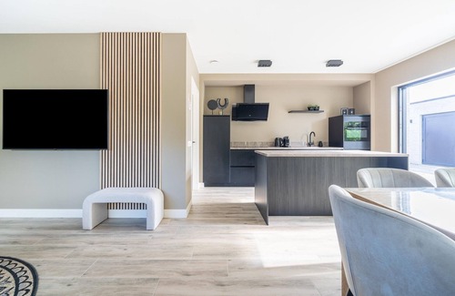 Hamont House | Beaunita: Luxe Stay in Hamont