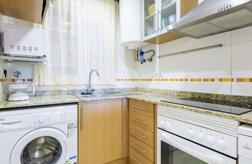 Cabanes Apartment | Beautiful apartment for 4 people with A/C, pool, TV, terrace and pets allowed