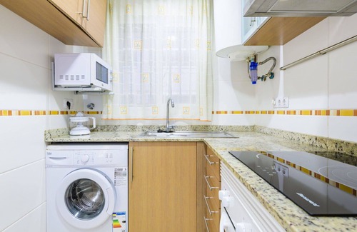 Cabanes Apartment | Beautiful apartment for 4 people with A/C, pool, TV, terrace and pets allowed
