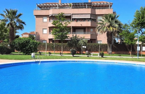 Sanlucar de Barrameda Apartment | Beautiful Apartment in Sanlúcar with POOL, TERRACE, A/C, WIFI and PARKING