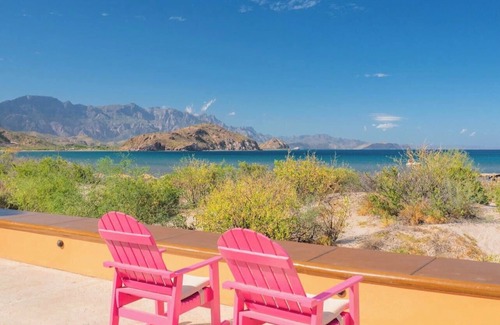 Puerto Escondido House | Beautiful Villa del Palmar Suite at the Islands of Dazante Bay