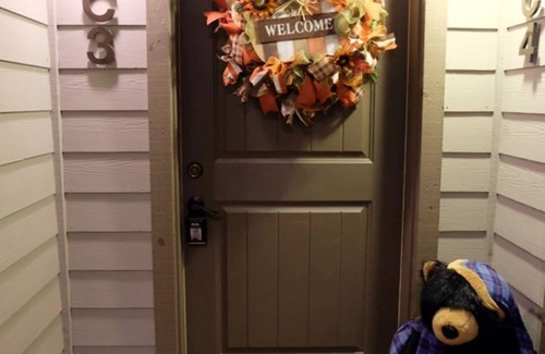 Boone Condo | Beautiful 1 BD/1 BA Echota condo with a magnificent view of Grandfather Mtn