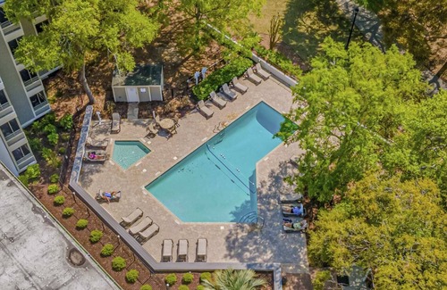Briarcliffe Acres Condo | Beautiful 1 Bedroom in Ocean Creek