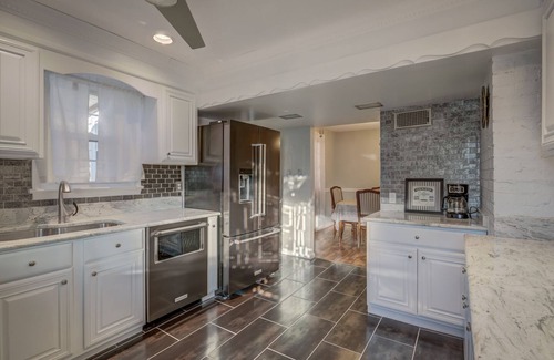 Franconia House | Beautiful 1 bedroom with private bathroom #2