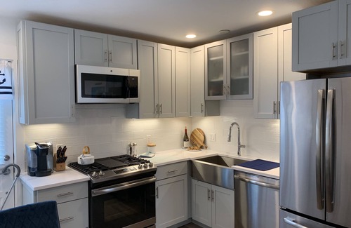 Provincetown Condo | Beautiful 1 BR Condo 1 block from Commercial Street