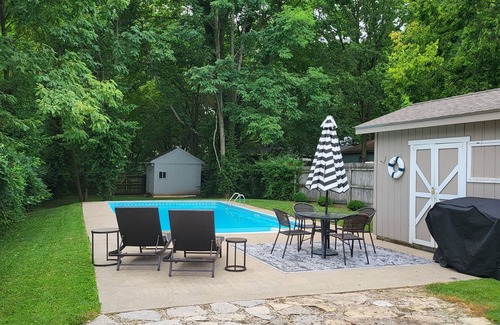 Midway Cottage | Beautiful 1901 Restored Cottage Pool near Keeneland Horse Park Bourbon Trail