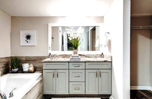 Jonesboro House | Beautiful 1920's Bungalow