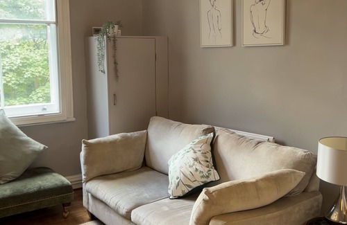 Addison Apartment | Beautiful 1bed apartment in Kensington