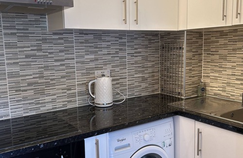 Addison Apartment | Beautiful 1bed apartment in Kensington