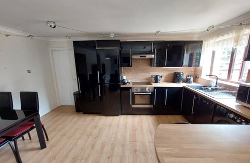 Bolton Apartment | Beautiful 1bed Apartment With a Back Garden