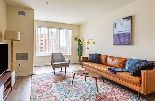North Bethesda Apartment | Beautiful 1BR Apartment in Rockville