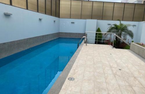 Petit Jean Ocharan Apartment | Beautiful 1BR with Balcony in Miraflores