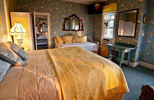 Ocean Grove House | 😎 BEAUTIFUL 1ST FLOOR SUITE - Private Entrance - SLEEPS 4