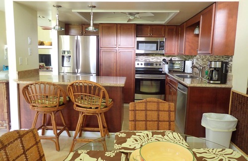 Princeville House | Beautiful 2/2 Townhouse in Princeville, Free WiFi, Cable TV, BBQ, beach gear