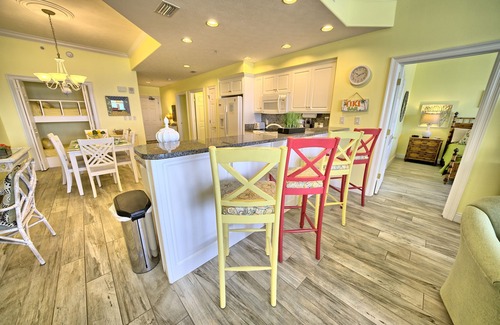 Lower Grand Lagoon Condo | BEAUTIFUL 2 BD [DBL KING]/2 BA BEACH FRONT CONDO! FREE BEACH SERVICE, WIFI!