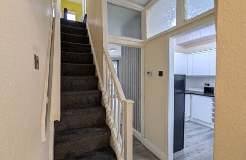 Belle Vue House | Beautiful 2 bed 1 bath town home