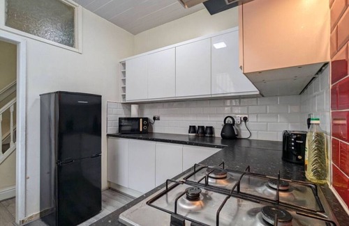 Belle Vue House | Beautiful 2 bed 1 bath town home