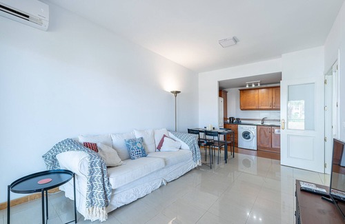 Torreblanca Apartment | Beautiful 2 Bed Apartment Los Pacos