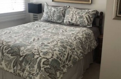 Campbell River Condo | Beautiful 2 Bedroom Ocean View