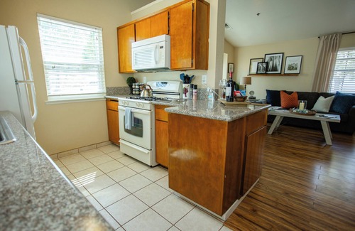 Three Rivers House | Beautiful 2-bedroom condo in serene Three Rivers near Park Entrance