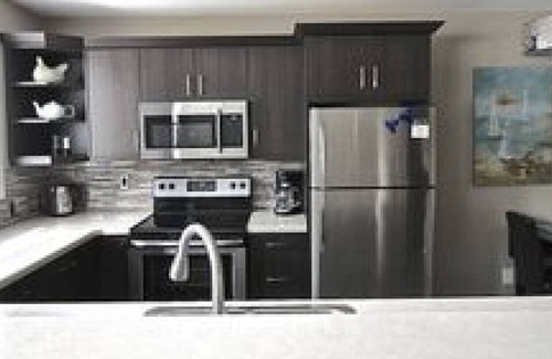 Regina Apartment | Beautiful 2 Bedroom - 1 - 2255 Smith Street - STA21-00155