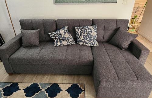 Southwest Orlando Apartment | Beautiful 2-Bedroom Condo Near Universal and other Orlando Attractions, King Bed & Wi-Fi