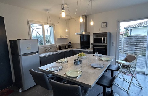 Lanton House | Beautiful 2-bedroom family home