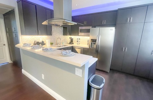Hillcrest Apartment | Beautiful 2 bedroom in the Heart of San Diego