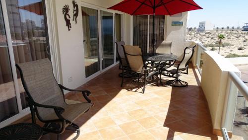 Puerto Penasco Apartment | Beautiful 2 Bedroom Condo on the Sea of Cortez at Las Palmas Resort BN-401 condo
