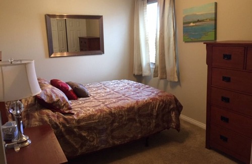 Regina House | Beautiful 2 Bedroom Suite located in East Regina - 261B Fines Drive STA21-00146